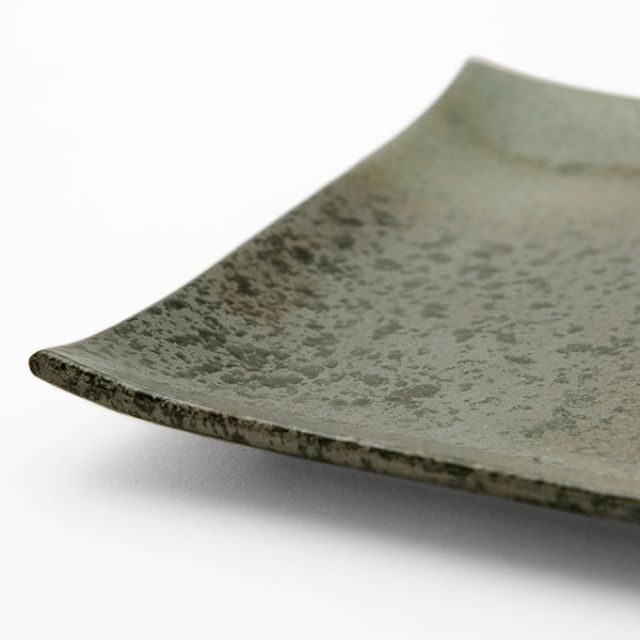 MT-153 SQUARE PLATE 15 x 2.2cm