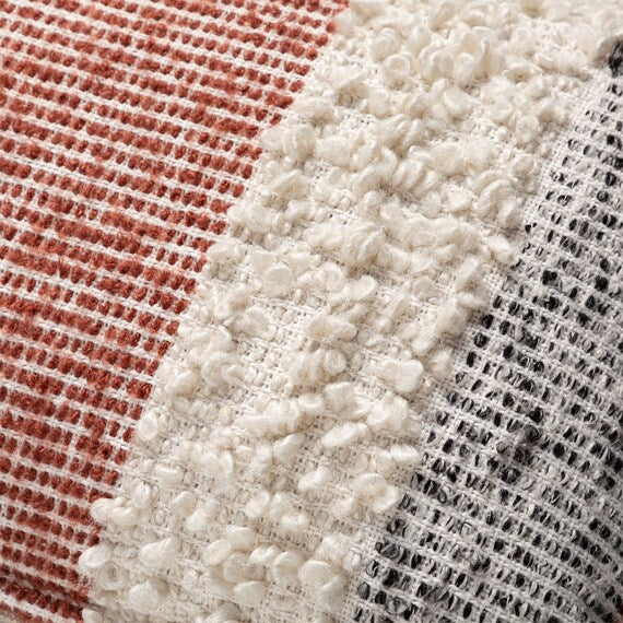 ACCENT CUSHION ANM010