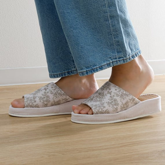 SLIPPERS TK2401 BE M