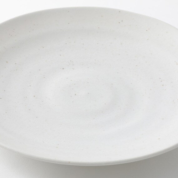 LIGHTWEIGHT 26CM DISH KARUEKURE SHIROKARATU